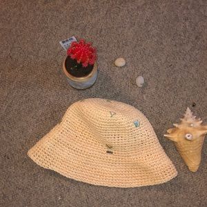 Bucket hat 👒 cottage core, garden gal